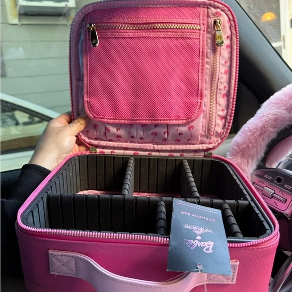 Barbie Pink Cosmetic Case with Palm Design - Picture 2 of 3